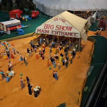 Cadzan - Miniature circus display - Landmarks & Historical Buildings Near Me - Sarasota, Florida