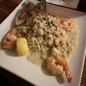 Venecia - The seafood combo pasta was great and that touch of lemon did it for me!! We loved everything here. - Italian Near Me - Farmersville, Texas Venecia - The seafood combo pasta was great and that touch of lemon did it for me!! We loved everything here. - Italian Near Me - Farmersville, Texas