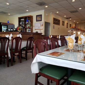 Paradise Indian Cuisine - Inside restaurant - Indian Near Me - Herndon, Virginia Paradise Indian Cuisine - Inside restaurant - Indian Near Me - Herndon, Virginia