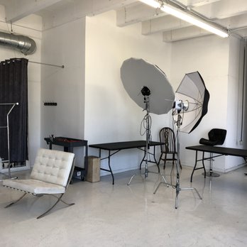 FD Photo Studio - Hill 1 - Art Space Rentals Near Me - Los Angeles, California FD Photo Studio - Hill 1 - Art Space Rentals Near Me - Los Angeles, California