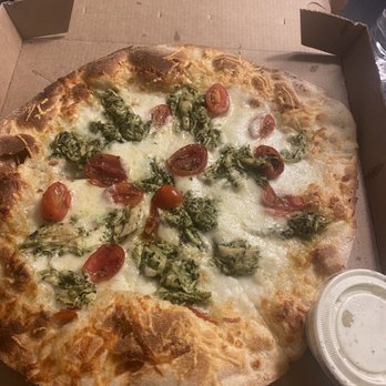 Sauce Pizza & Wine - Chicken Pesto - Pizza Near Me - Tempe, Arizona