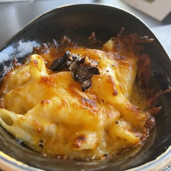 The Eagle's Nest - Truffle Macaroni & Cheese - American Near Me - Indianapolis, Indiana