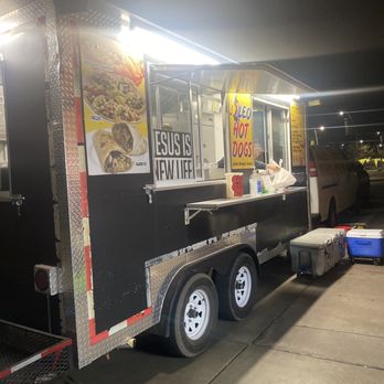 Leos Hotdog Stand - Hot Dogs Near Me - Chandler, Arizona