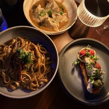 LIA - Tapas/Small Plates Near Me - Chicago, Illinois