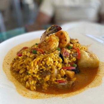 Geoffrey's Malibu - Seafood Paella - Seafood Near Me - Malibu, California