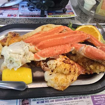 Golden Pigeon Diner - Broiled Seafood Combination - Diners Near Me - Bridgeton, New Jersey Golden Pigeon Diner - Broiled Seafood Combination - Diners Near Me - Bridgeton, New Jersey