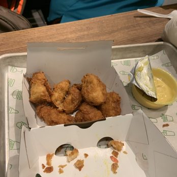 Shake Shack Hudson Yards - Chicken bites - Fast Food Near Me - New York, New York Shake Shack Hudson Yards - Chicken bites - Fast Food Near Me - New York, New York
