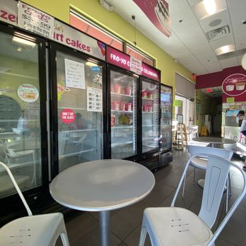 Menchie's - Inside - Ice Cream & Frozen Yogurt Near Me - Henderson, Nevada