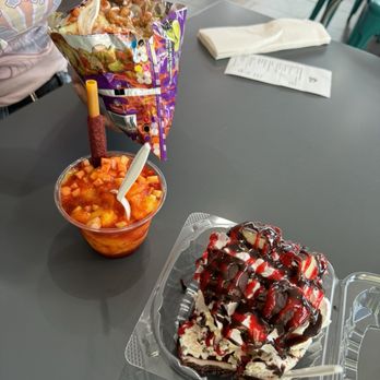 La Michoacana Costa - From top to bottom: Tostitos with cueritos, mangonada, and a gansito split. - Ice Cream & Frozen Yogurt Near Me - Oak Ridge North, Texas La Michoacana Costa - From top to bottom: Tostitos with cueritos, mangonada, and a gansito split. - Ice Cream & Frozen Yogurt Near Me - Oak Ridge North, Texas