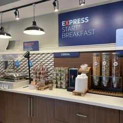 Holiday Inn Express & Suites Goodland I-70