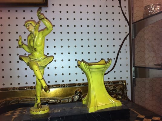 Renningers Antique Market Adamstown by null