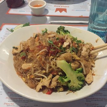 Salad King Restaurant - Thai Near Me - Toronto, Ontario Salad King Restaurant - Thai Near Me - Toronto, Ontario