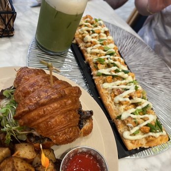 L'Artisane Creative Bakery - Wild Mushrooms Croissant Buffalo Chicken Flatbread Iced Matcha Latte - Bakeries Near Me - Coral Gables, Florida L'Artisane Creative Bakery - Wild Mushrooms Croissant Buffalo Chicken Flatbread Iced Matcha Latte - Bakeries Near Me - Coral Gables, Florida