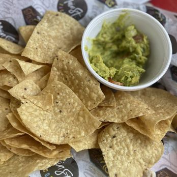 Main St Tacos - Cups and guacamole - Tacos Near Me - Azle, Texas