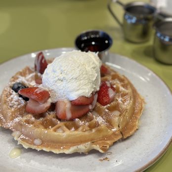 Hatch Early Mood Food - Belgian Waffle - Breakfast & Brunch Near Me - Stillwater, Oklahoma Hatch Early Mood Food - Belgian Waffle - Breakfast & Brunch Near Me - Stillwater, Oklahoma