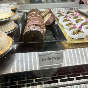 LeVant Dessert - Desserts Near Me - Menlo Park, California LeVant Dessert - Desserts Near Me - Menlo Park, California
