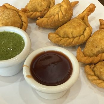 Yeti Restaurant - Nepali Samosa (6 pcs) - Indian Near Me - Davis, California