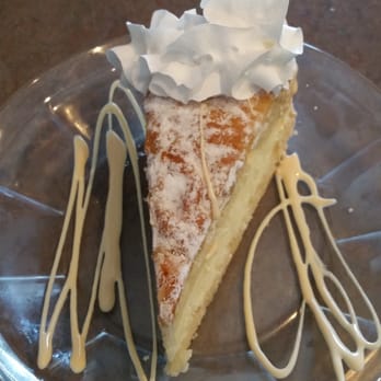 Bella Pasta - Lemon Cannoli Cake. Great presentation! Totally not sharing with my husband next time. - Italian Near Me - Greece, New York