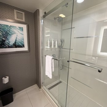 Crystal Gateway Marriott - Hotels Near Me - Arlington, Virginia