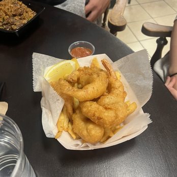 Audrey’s Fish and Chips - 6 Piece Jumbo Shrimp - Fish & Chips Near Me - Manassas, Virginia