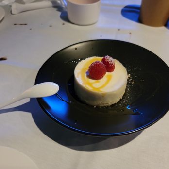 Chang'an - Durian milk cake - Asian Fusion Near Me - Tustin, California