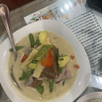 Bhan Thai Lao Kitchen - 4. Green Curry with Beef - Thai Near Me - Vacaville, California Bhan Thai Lao Kitchen - 4. Green Curry with Beef - Thai Near Me - Vacaville, California
