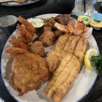Jerry's Seafood - Mariner's platter - Seafood Near Me - Bowie, Maryland Jerry's Seafood - Mariner's platter - Seafood Near Me - Bowie, Maryland