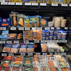 Schnucks University City - Seafood