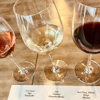 Blackrock Wine - Spanish wine flight - Wine Bars Near Me - Reno, Nevada