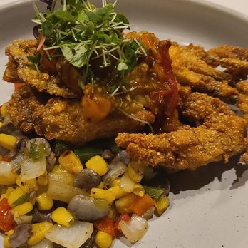 Middleton Place - Softshell crab entree - Museums Near Me - Charleston, South Carolina Middleton Place - Softshell crab entree - Museums Near Me - Charleston, South Carolina