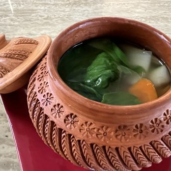 Tiny Pyramid - Khang Lao - Cafes Near Me - Honolulu, Hawaii Tiny Pyramid - Khang Lao - Cafes Near Me - Honolulu, Hawaii