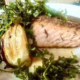 Salmon & Broccolini Salmon & Broccolini