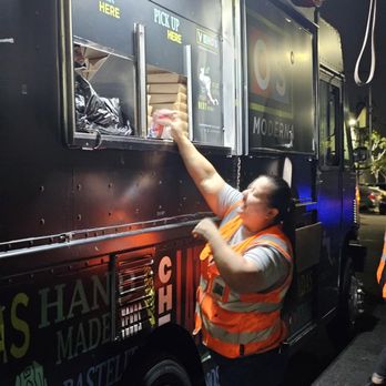 Vchos Truck - Salvadoran Near Me