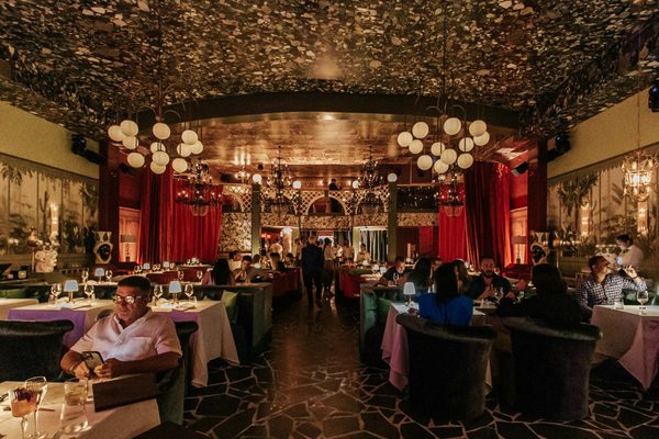 Calle Dragones Miami by null