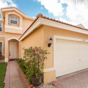 1 On 1 Real Estate - Home for sale - Real Estate Services Near Me - Hollywood, Florida 1 On 1 Real Estate - Home for sale - Real Estate Services Near Me - Hollywood, Florida