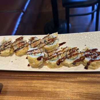 Sushi Matsu - Deep fried Spicy Tuna roll - Sushi Bars Near Me - El Cerrito, California Sushi Matsu - Deep fried Spicy Tuna roll - Sushi Bars Near Me - El Cerrito, California