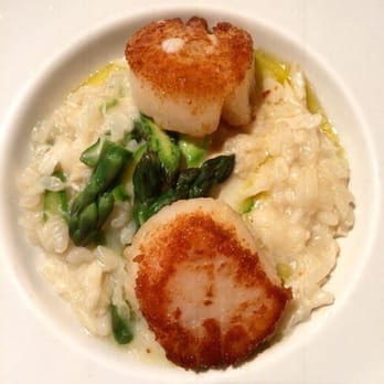 GIADA - Risotto w/ lump crab meat and 2 scallops $30 enjoyable, but we had some over/under seasoning issues with the overall dish - Italian Near Me - Las Vegas, Nevada GIADA - Risotto w/ lump crab meat and 2 scallops $30 enjoyable, but we had some over/under seasoning issues with the overall dish - Italian Near Me - Las Vegas, Nevada