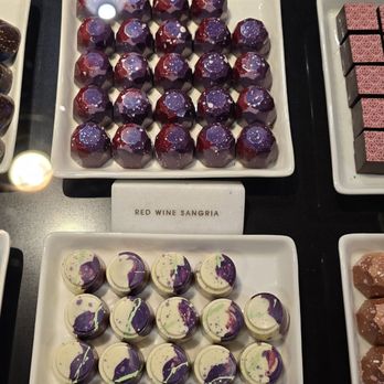 Cocoa Dolce Chocolates - Chocolatiers & Shops Near Me - Wichita, Kansas Cocoa Dolce Chocolates - Chocolatiers & Shops Near Me - Wichita, Kansas