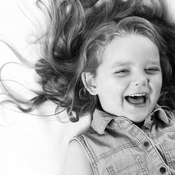 Daniel James Photography - Fun, Relaxed Photographs - Pet Photography Near Me - Kinver, XWM