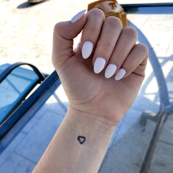 Bella Nails - Dipped nails. Amazing job!! - Nail Salons Near Me - Gig Harbor, Washington