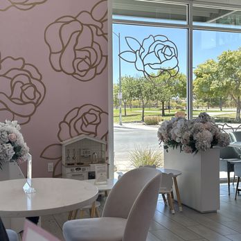 Cafe Lola - Cafes Near Me - Las Vegas, Nevada Cafe Lola - Cafes Near Me - Las Vegas, Nevada