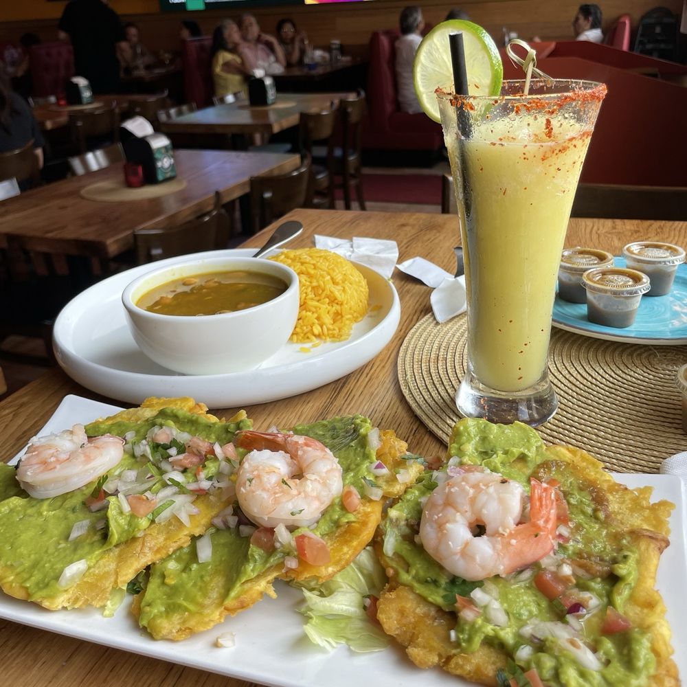 Noches De Colombia - Tostones Montados Camaron - Colombian Near Me - Mineola, New York Noches De Colombia - Tostones Montados Camaron - Colombian Near Me - Mineola, New York
