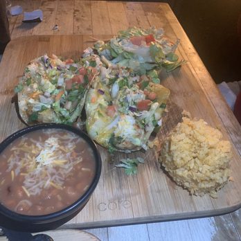 Orozco's De Ventura - Shrimp tacos with rice and beans - Seafood Near Me - Ventura, California Orozco's De Ventura - Shrimp tacos with rice and beans - Seafood Near Me - Ventura, California