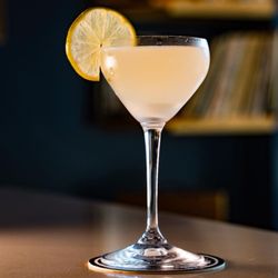 Rocks & Drams - Rocks & Drams R&D Cocktail Sports Bar 14 s California St. Downtownventura