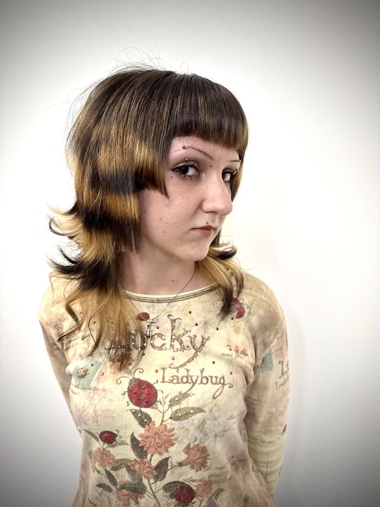 Rock n Roll Hair Club Logo