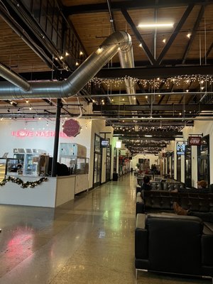 L & L Market by null