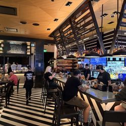 Black Tap - Las Vegas - The bar area