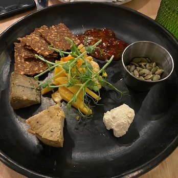 PORT UNION - Cheese plate - Gluten-Free Near Me - Chicago, Illinois PORT UNION - Cheese plate - Gluten-Free Near Me - Chicago, Illinois