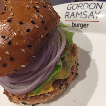 Gordon Ramsay Burger Las Vegas - Backyard Burger - Burgers Near Me - Las Vegas, Nevada