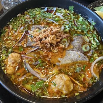 Muc Dong - Bun Bo Hue - Vietnamese Near Me - Prague, Puerto Rico